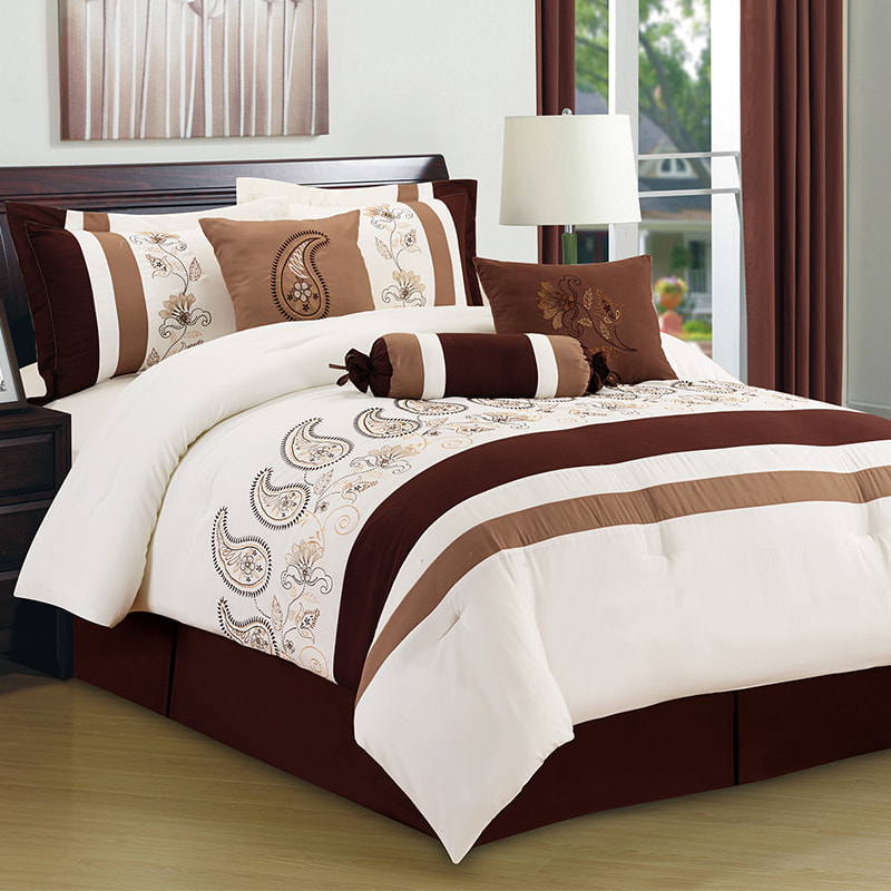 Couette brodée Lillian White Stripe Brossed Broidered