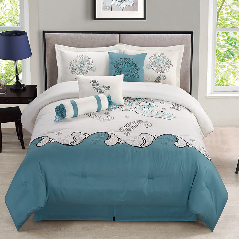 Couette brodée Blue et blanc Gemma brodé